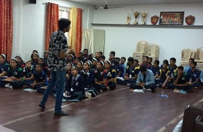 Understanding Entrepreneurship & Startups - MAKS School