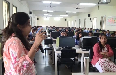 Awareness Session on Accelerators & Incubation – Opportunities for Students and Early-Stage Entrepreneurs